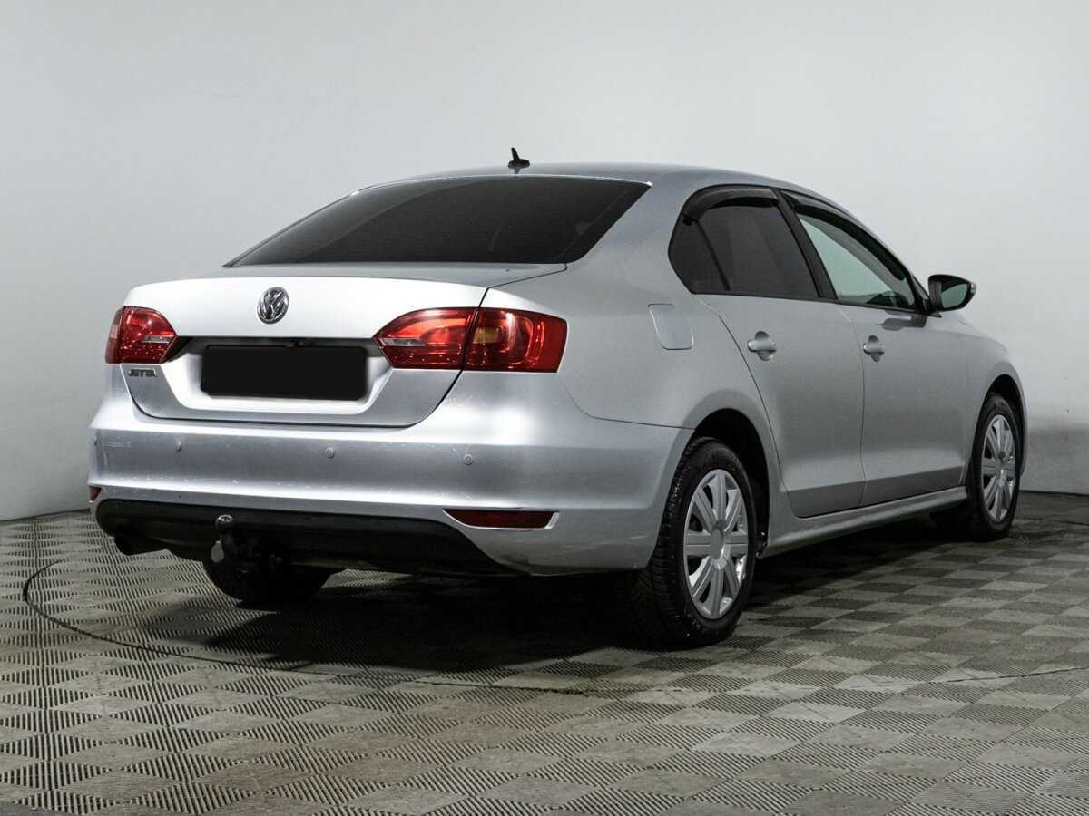 Volkswagen Jetta 2012 года с пробегом. Фото: #4