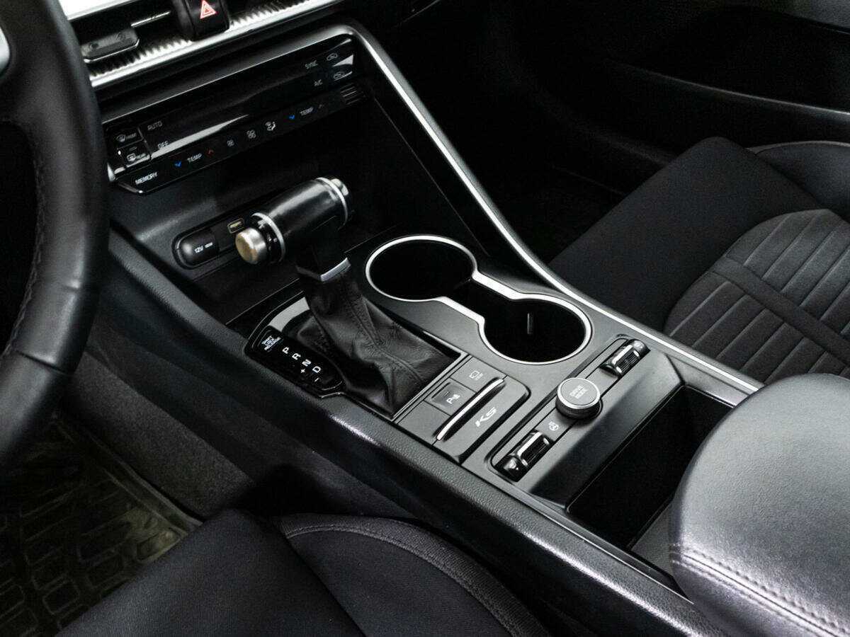 Kia K5 2021 года с пробегом. Фото: #15