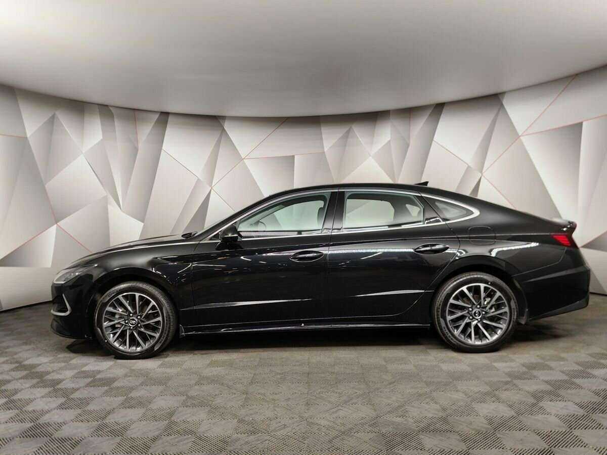 Hyundai Sonata 2022 года с пробегом. Фото: #4