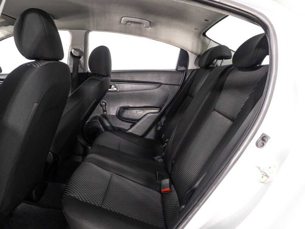 Kia Rio 2019 года с пробегом. Фото: #9