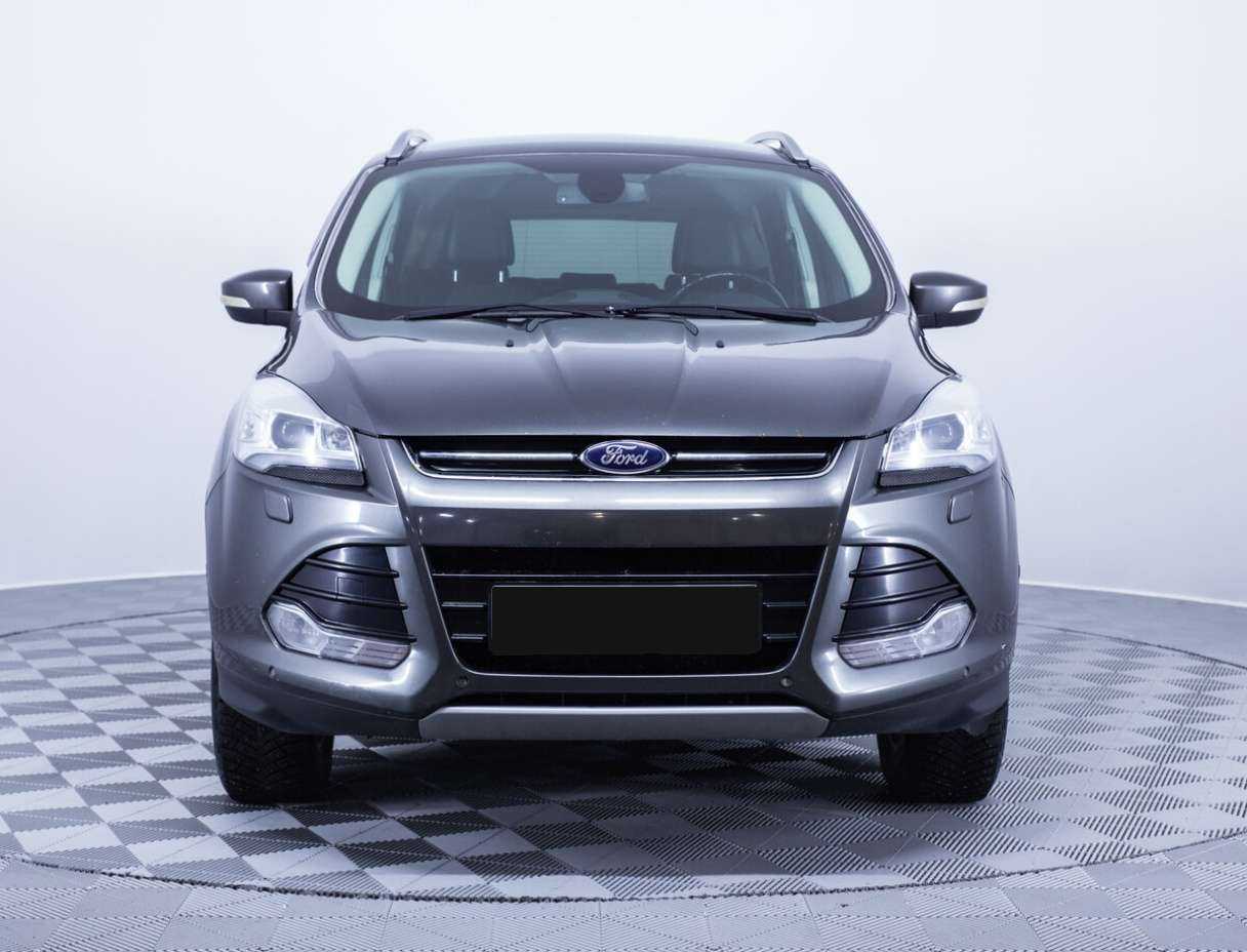 Ford Kuga 2015 года с пробегом. Фото: #1