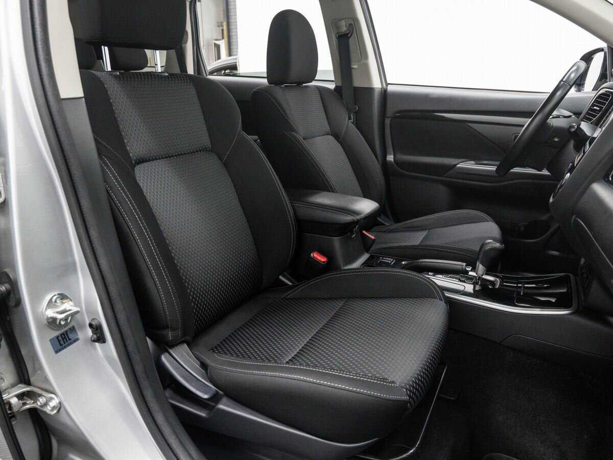 Mitsubishi Outlander 2019 года с пробегом. Фото: #8
