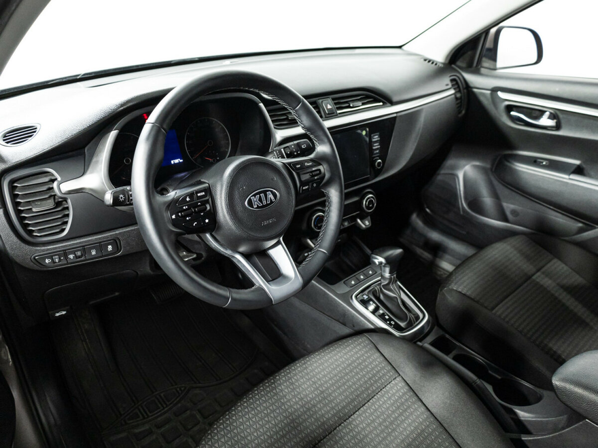 Kia Rio 2021 года с пробегом. Фото: #10