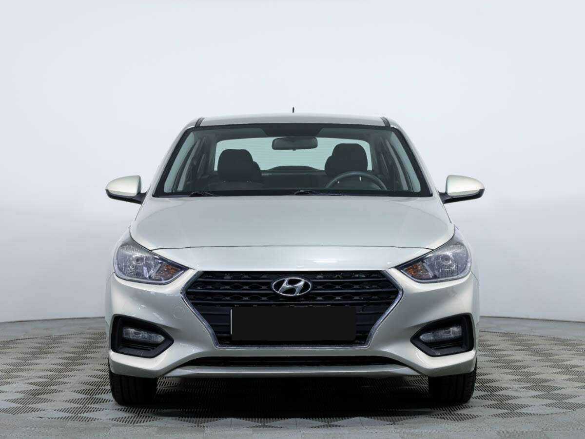 Hyundai Solaris 2019 года с пробегом. Посмотреть фото