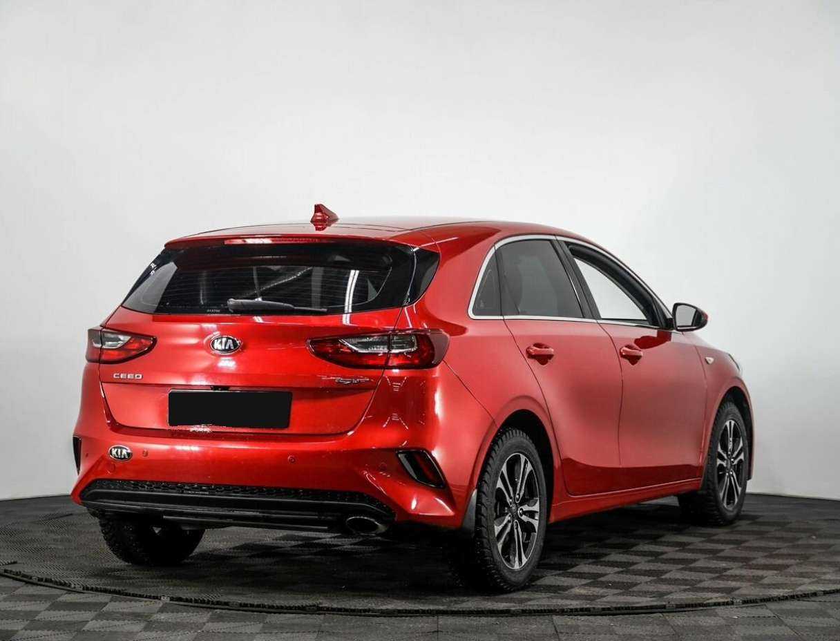 Kia Ceed 2018 года с пробегом. Фото: #3