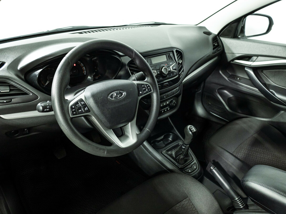 Lada (ВАЗ) Vesta 2019 года с пробегом. Фото: #10