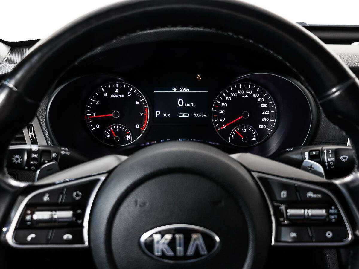 Kia Optima 2018 года с пробегом. Фото: #18
