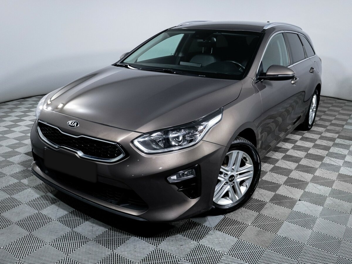 Kia Ceed 2020 года с пробегом. Фото: #13