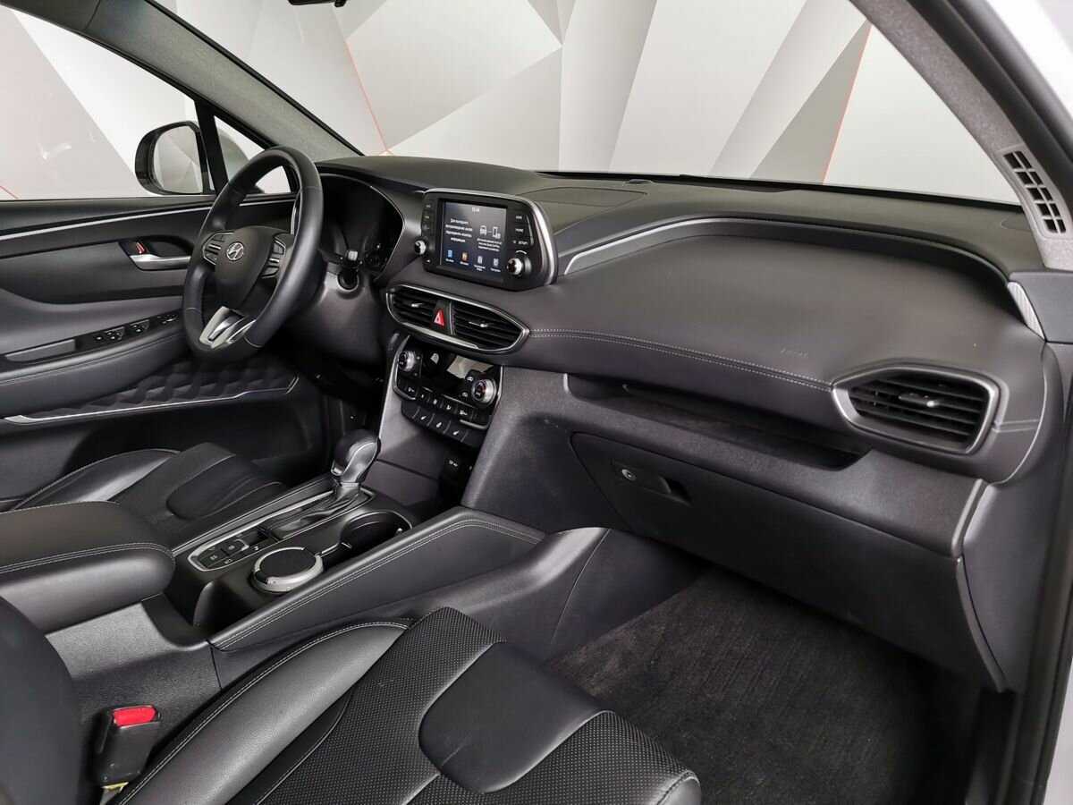 Hyundai Santa Fe 2019 года с пробегом. Фото: #8