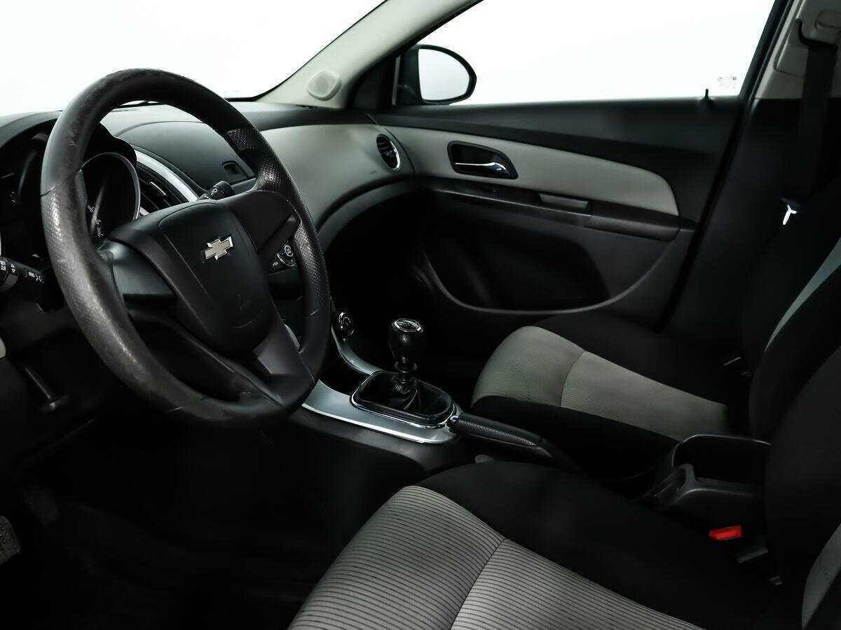 Chevrolet Cruze 2013 года с пробегом. Фото: #5