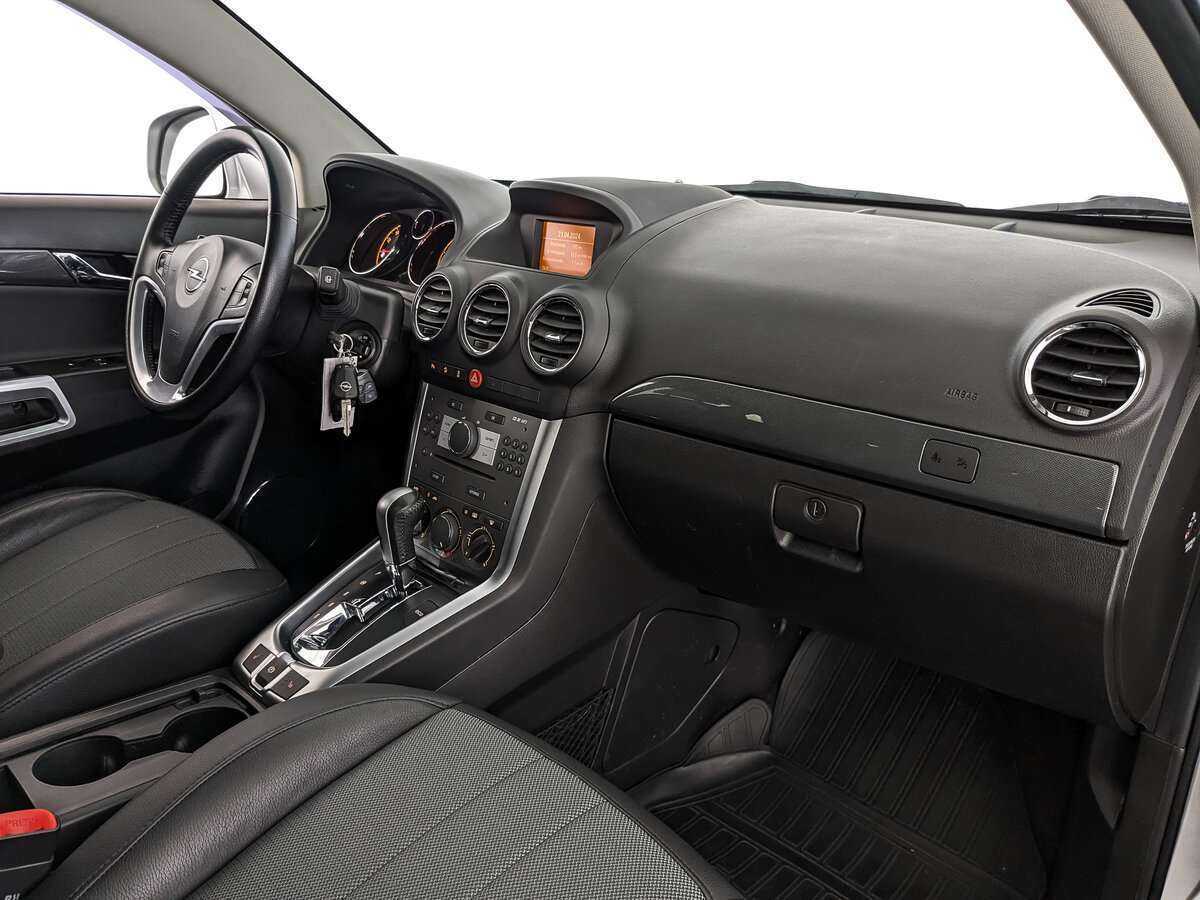Opel Antara 2013 года с пробегом. Фото: #11