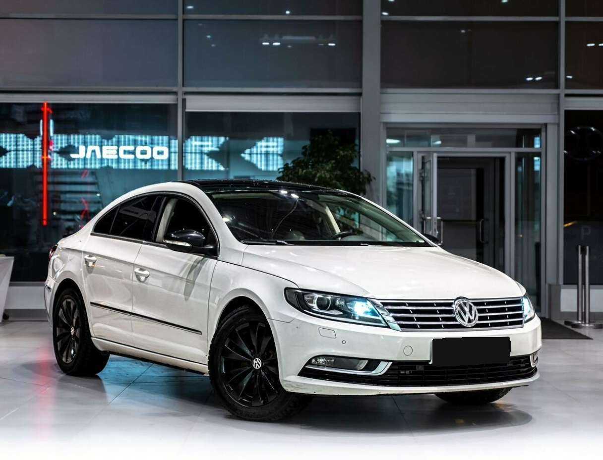 Volkswagen Passat CC 2012 года с пробегом. Фото: #1