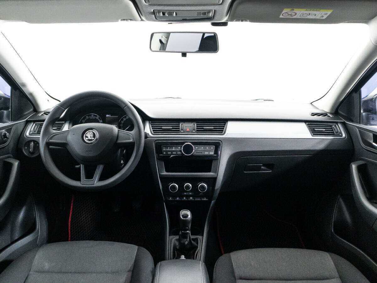 Skoda Rapid 2018 года с пробегом. Фото: #12