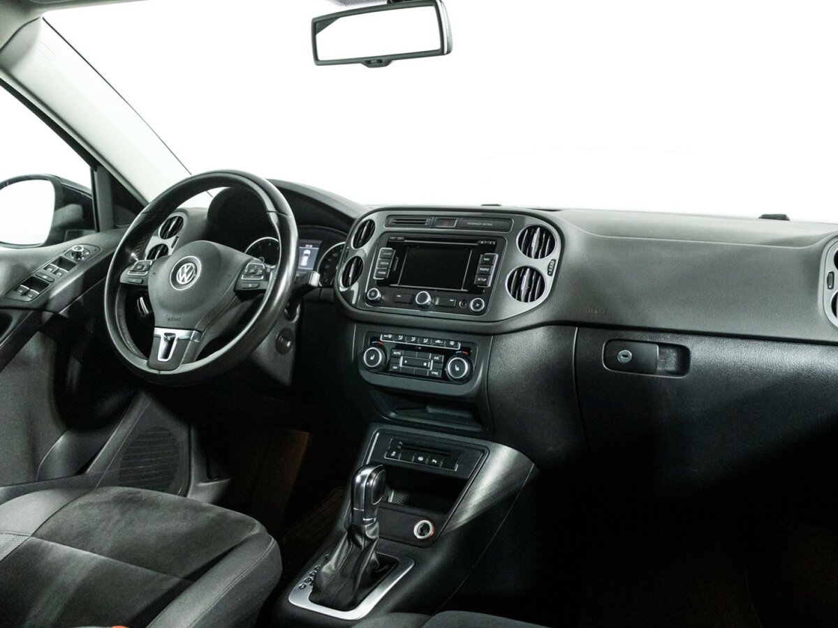 Volkswagen Tiguan 2012 года с пробегом. Фото: #8