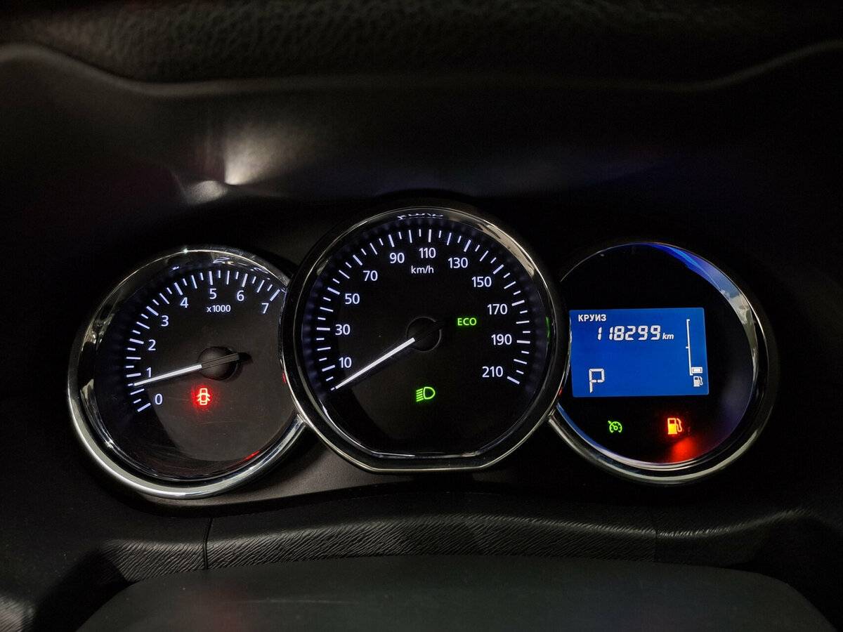 Nissan Terrano 2018 года с пробегом. Фото: #12