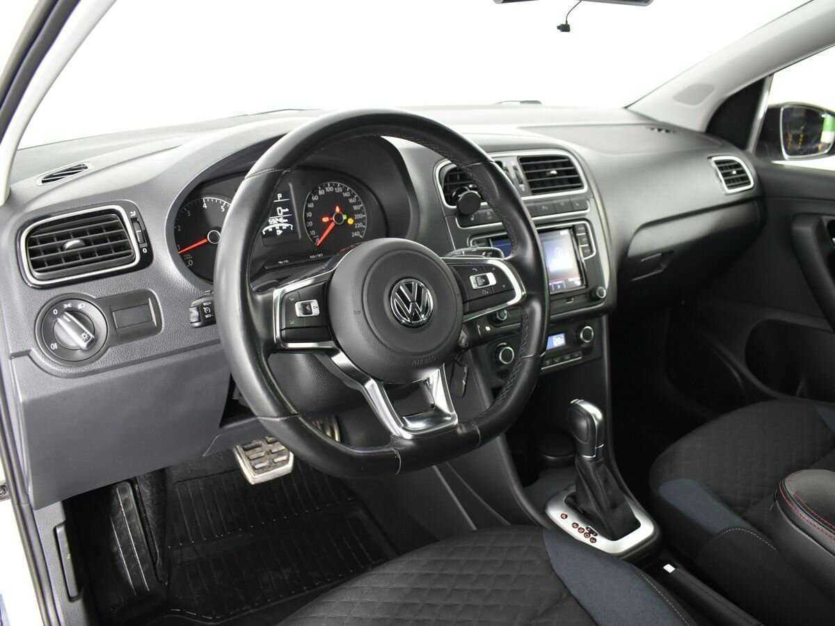Volkswagen Polo 2019 года с пробегом. Фото: #6