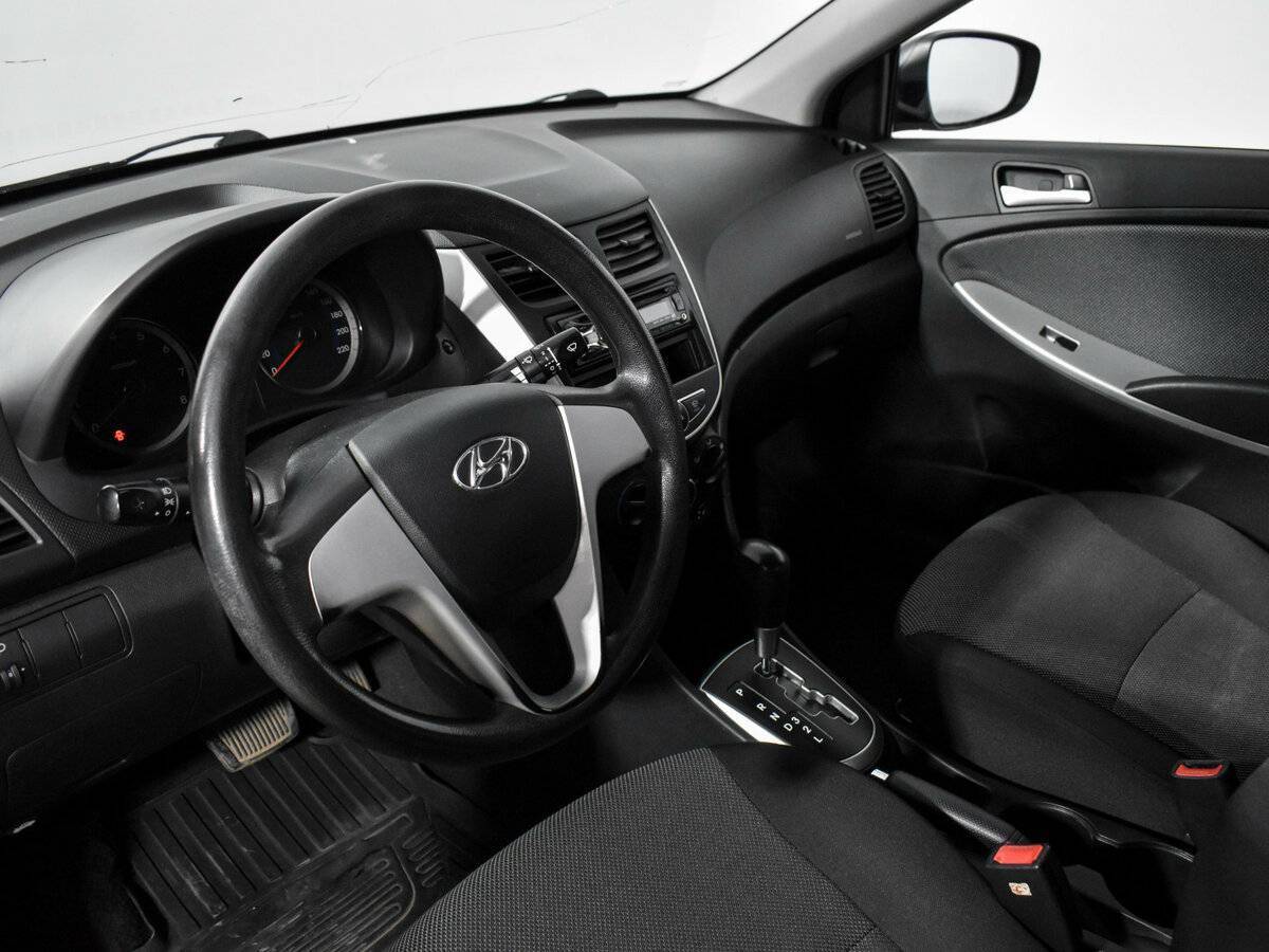Hyundai Solaris 2012 года с пробегом. Фото: #8