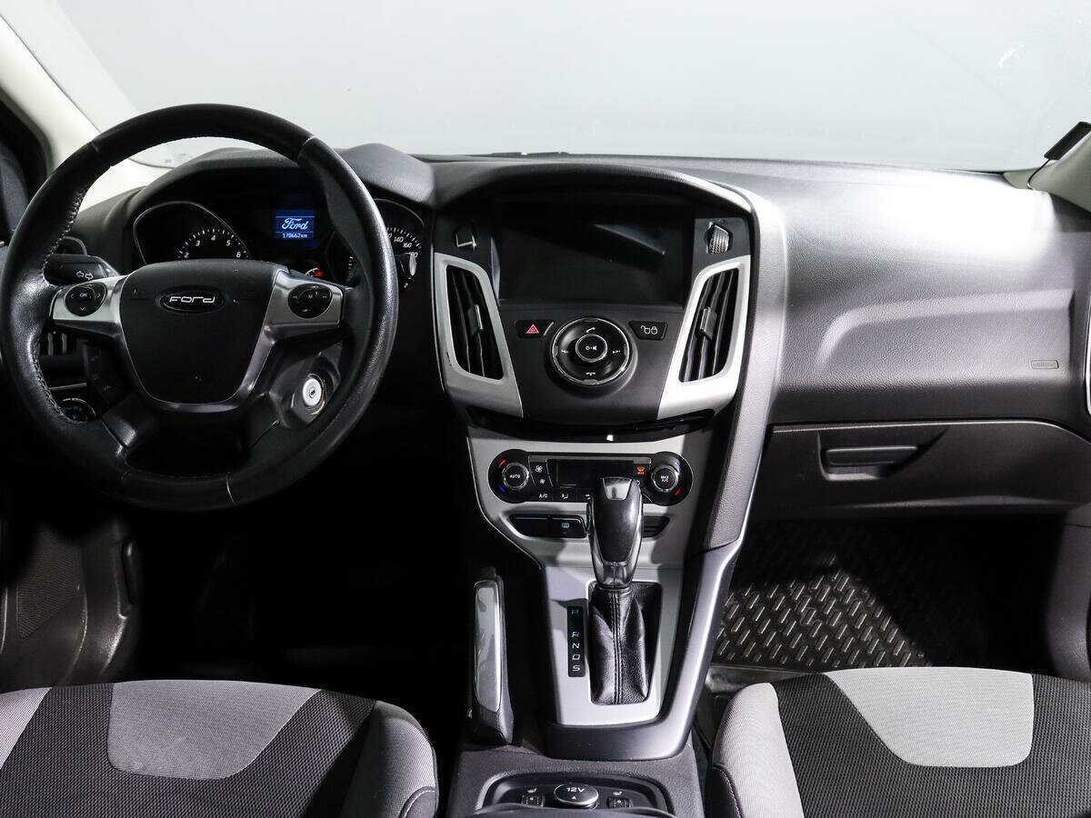 Ford Focus 2013 года с пробегом. Фото: #9