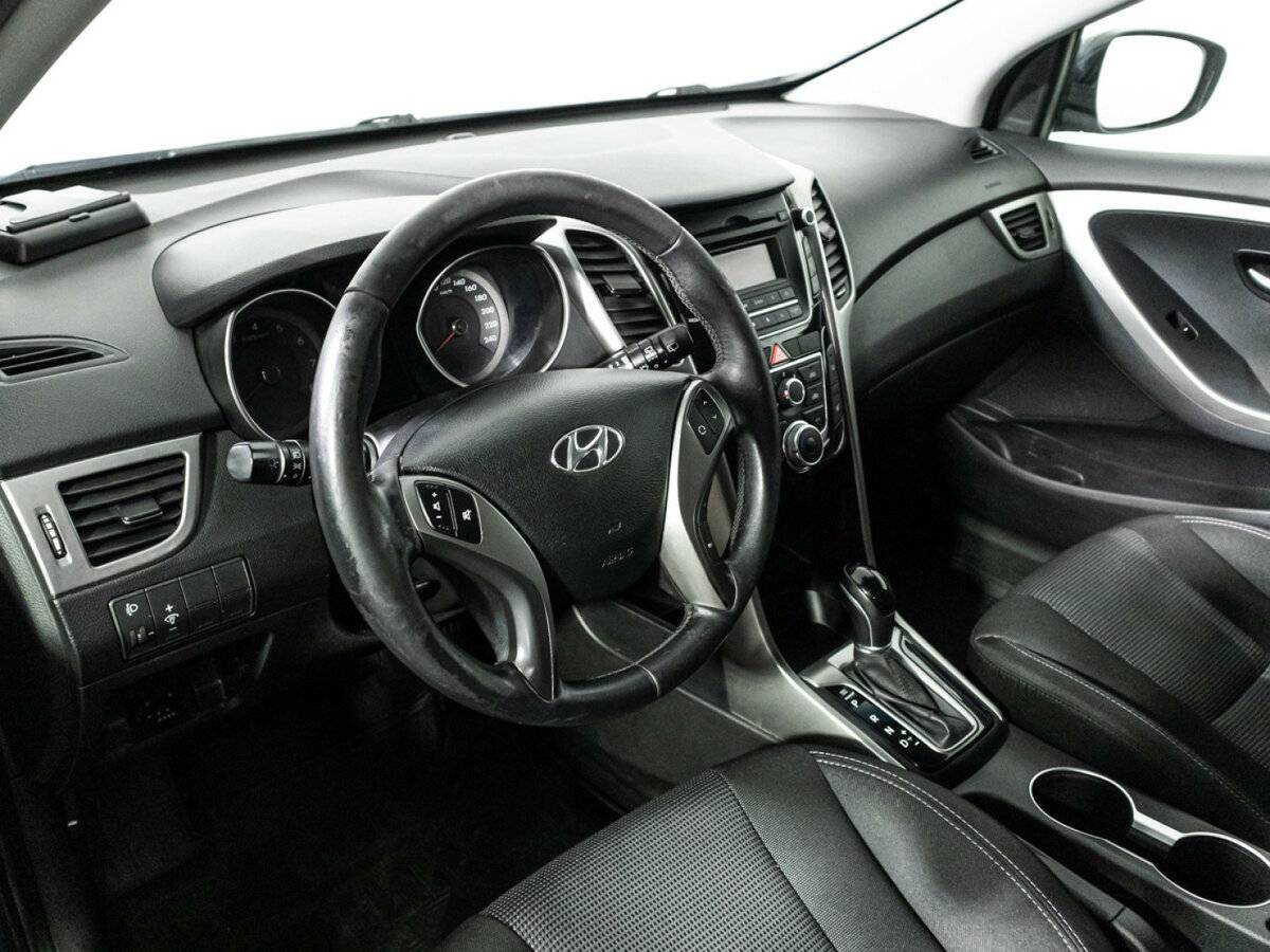 Hyundai i30 2012 года с пробегом. Фото: #10