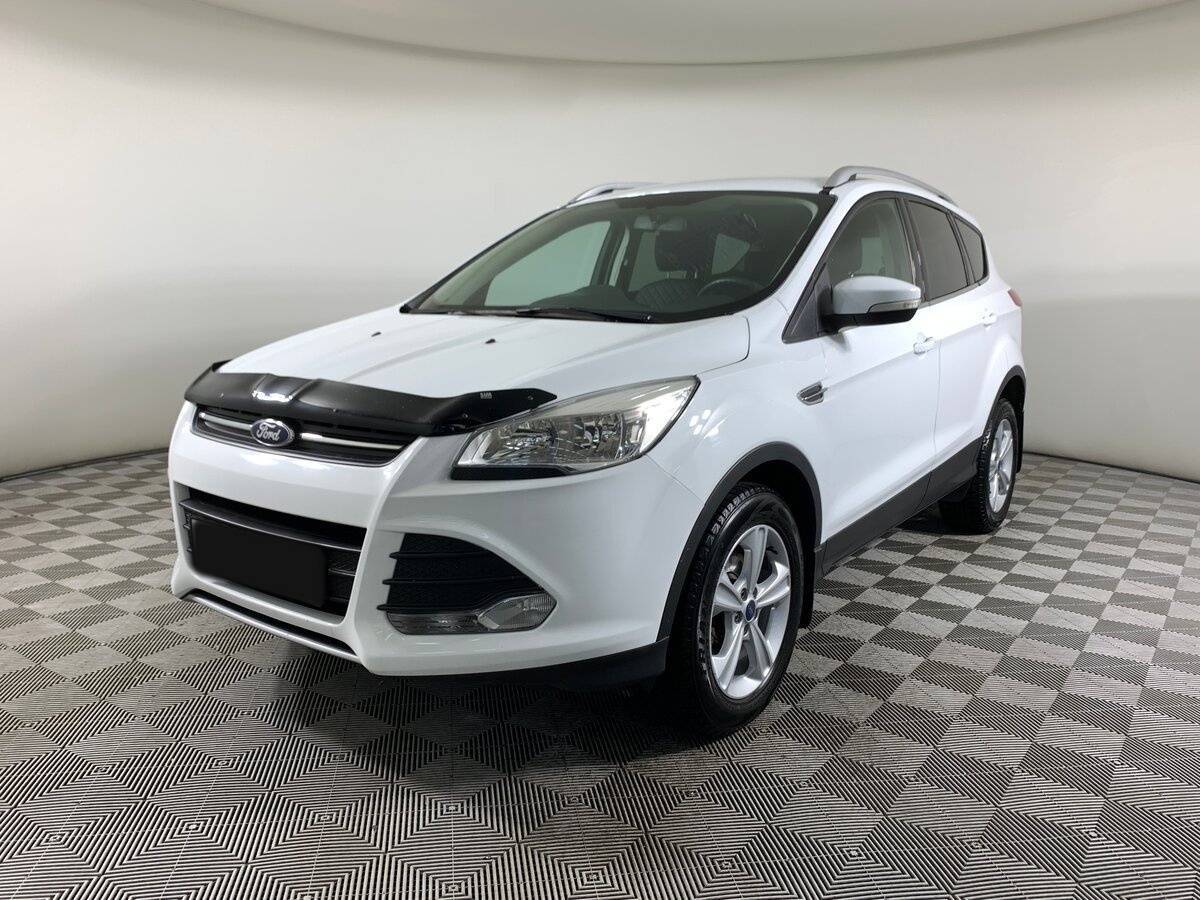 Ford Kuga 2013 года с пробегом. Посмотреть фото