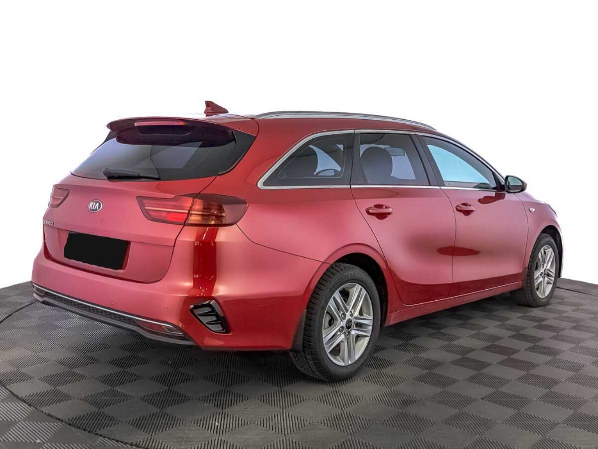 Kia Ceed 2021 года с пробегом. Фото: #4