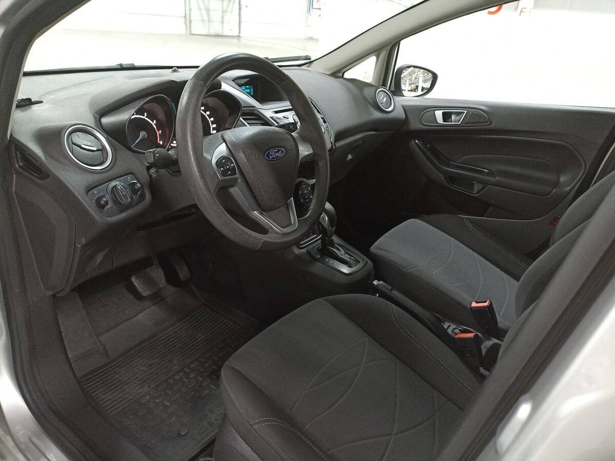 Ford Fiesta 2015 года с пробегом. Фото: #13