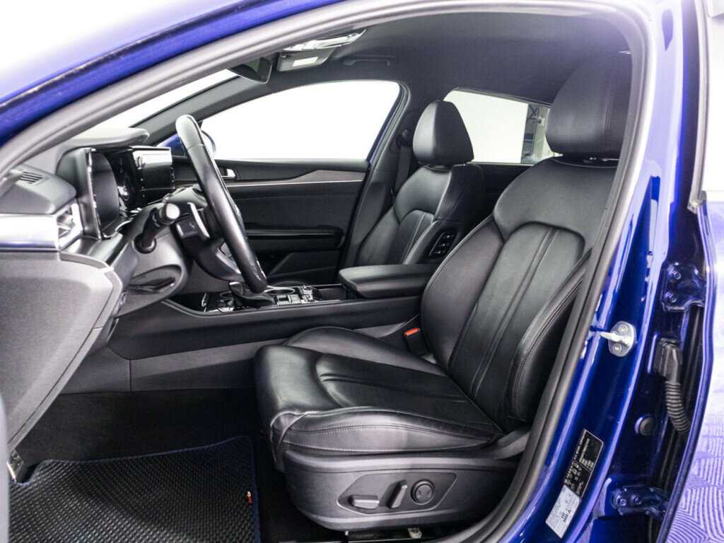 Kia K5 2021 года с пробегом. Фото: #24