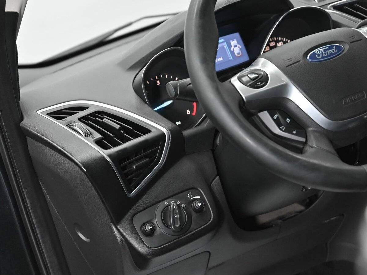 Ford Kuga 2014 года с пробегом. Фото: #7