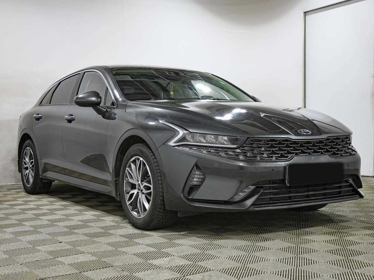 Kia K5 2021 года с пробегом. Фото: #2