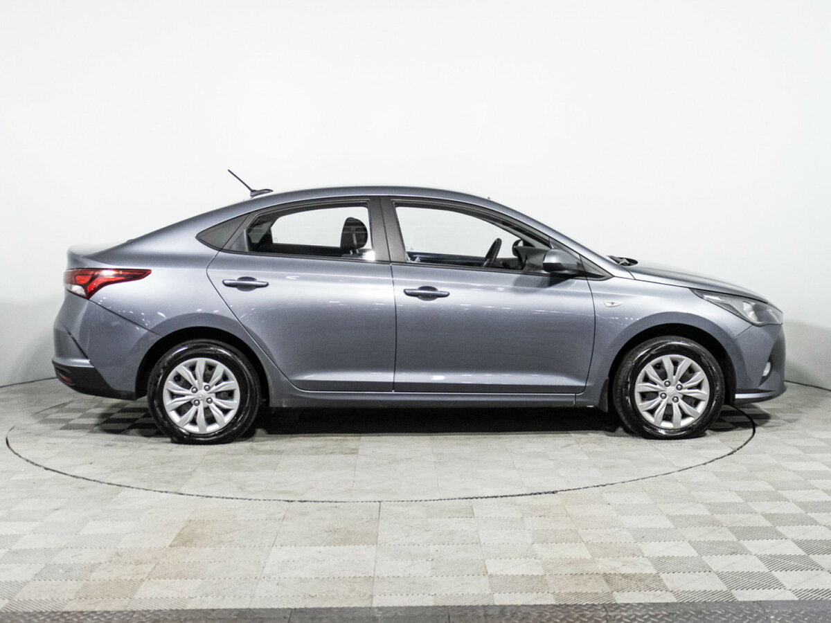 Hyundai Solaris 2020 года с пробегом. Фото: #3