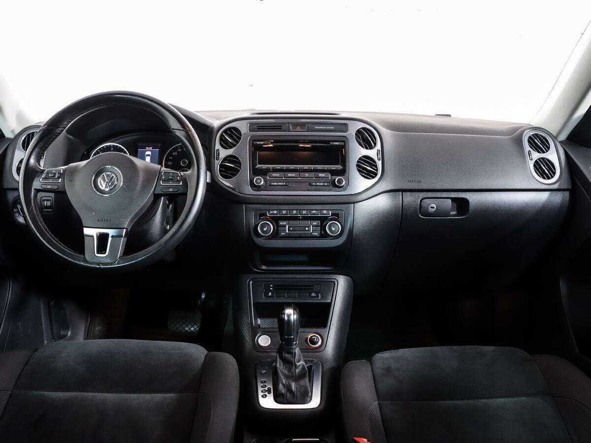 Volkswagen Tiguan 2012 года с пробегом. Фото: #9