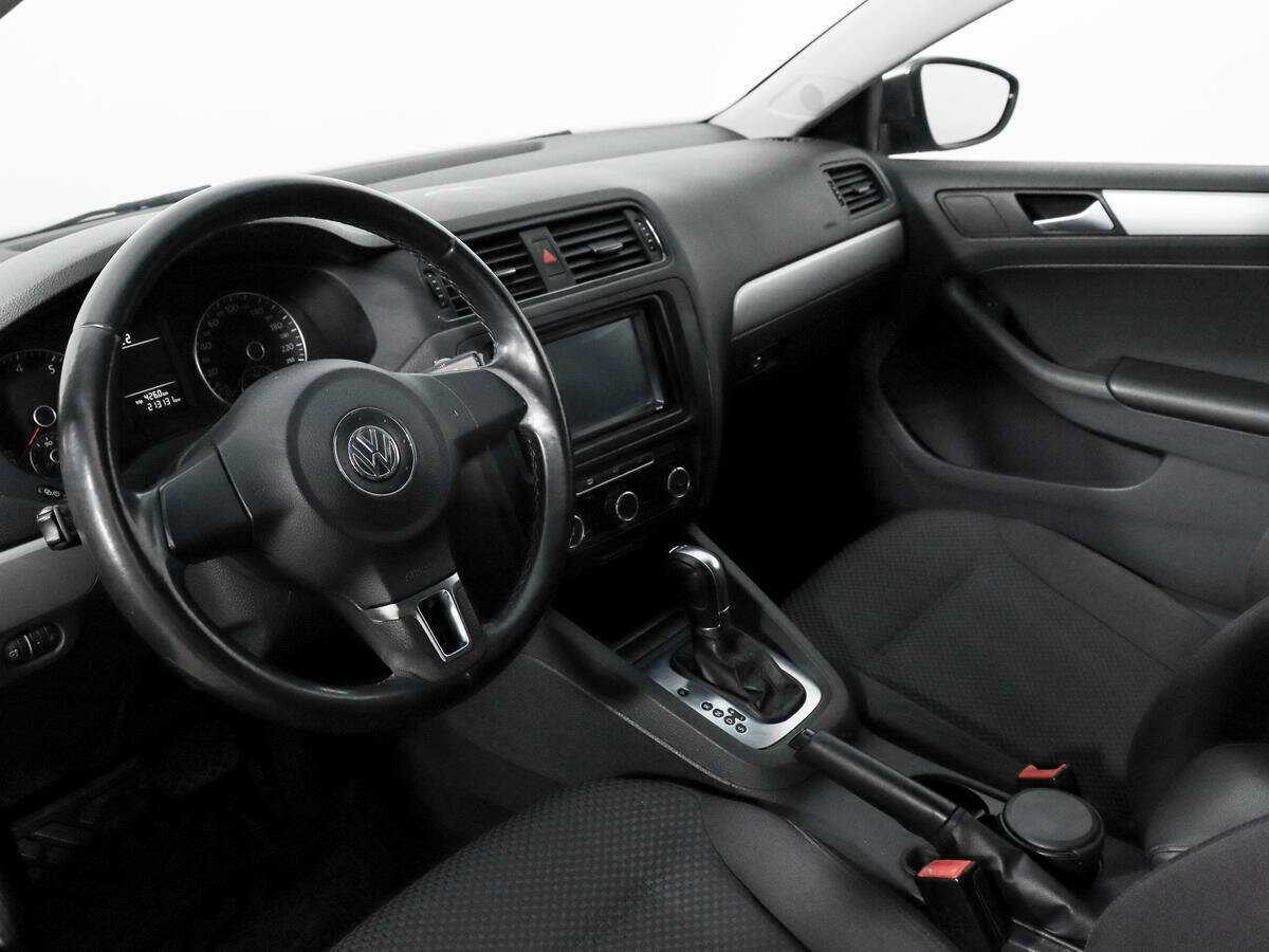 Volkswagen Jetta 2012 года с пробегом. Фото: #8