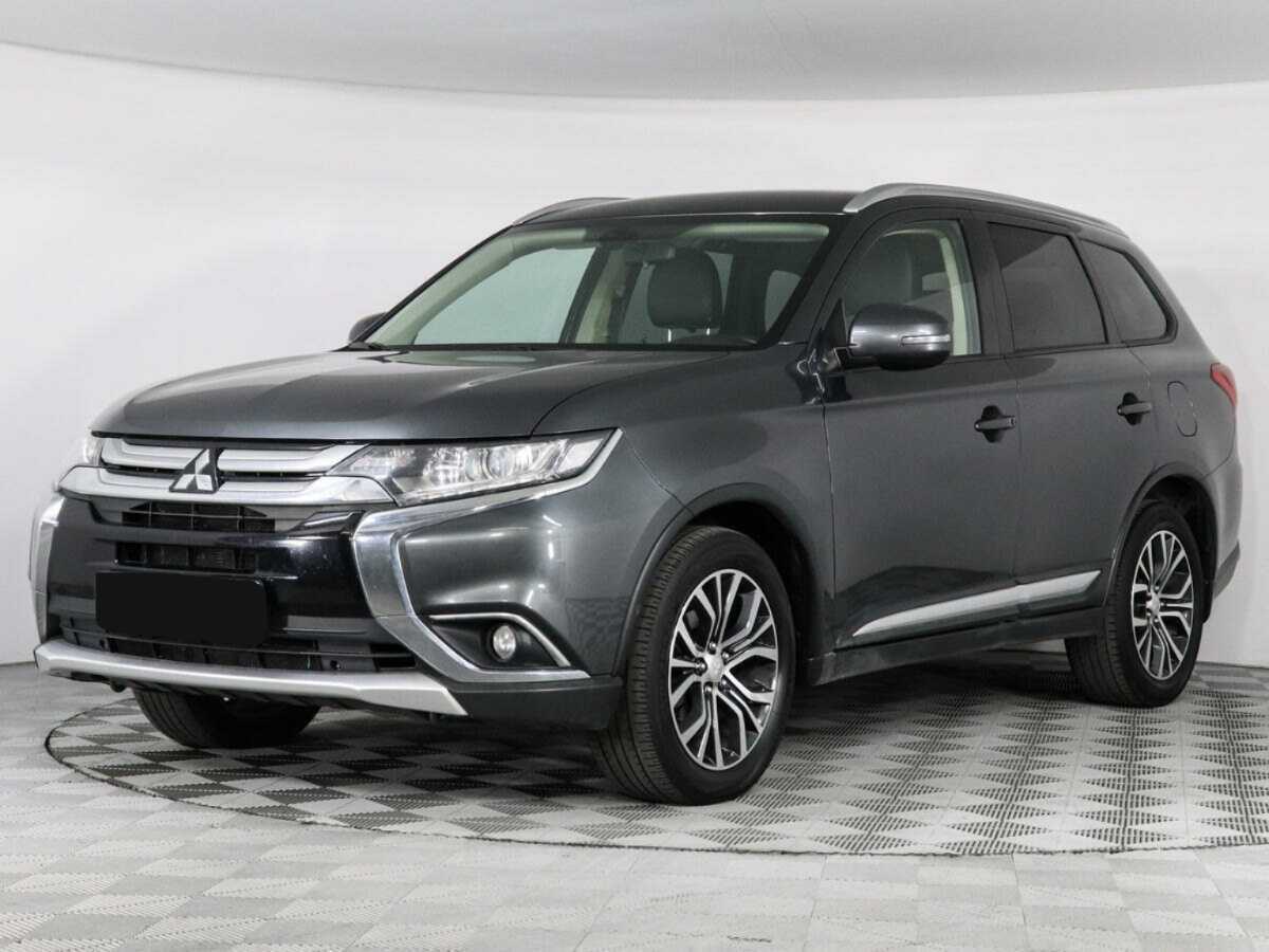 Mitsubishi Outlander 2018 года с пробегом. Посмотреть фото