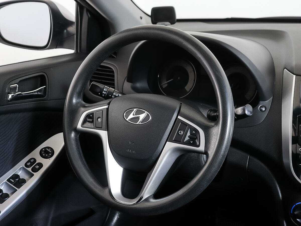 Hyundai Solaris 2012 года с пробегом. Фото: #13