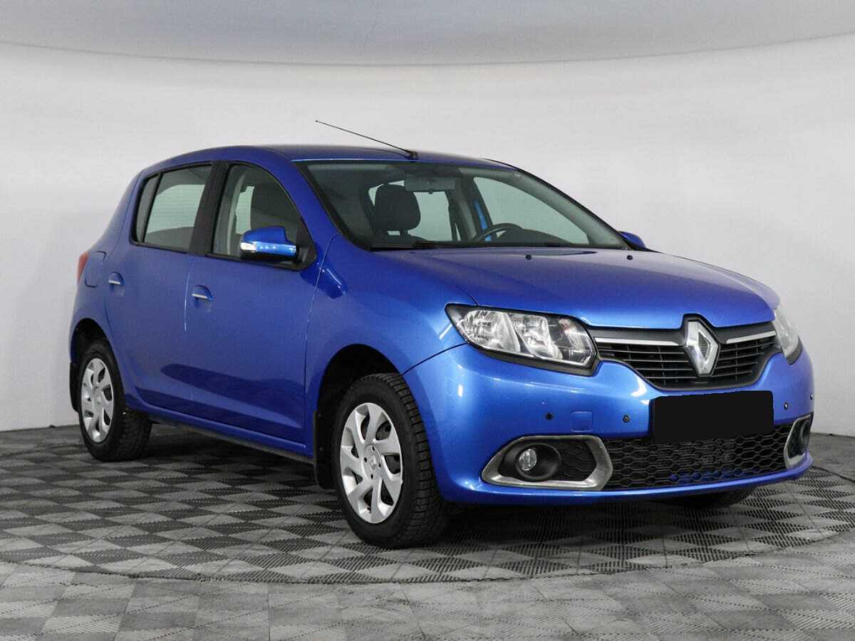 Renault Sandero 2016 года с пробегом. Фото: #2