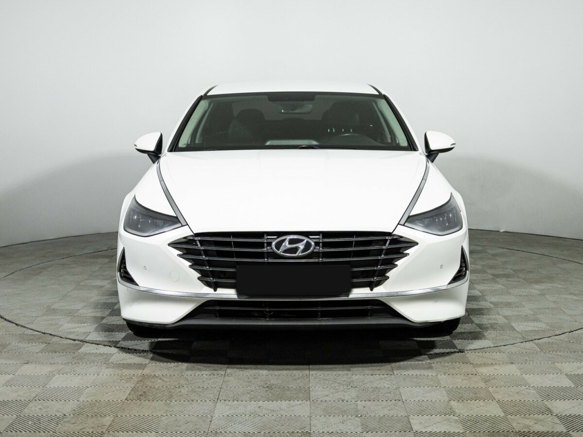 Hyundai Sonata 2020 года с пробегом. Фото: #1