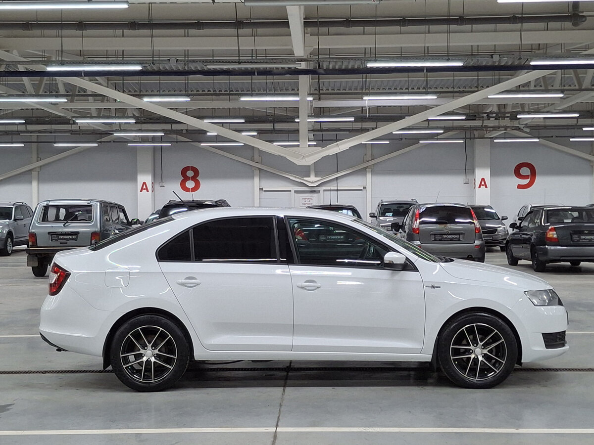 Skoda Rapid 2019 года с пробегом. Фото: #3