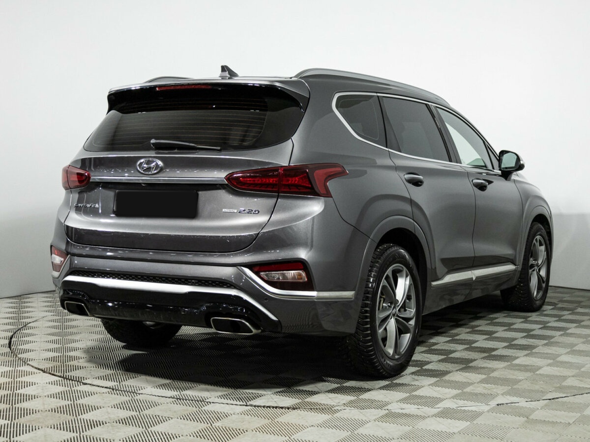 Hyundai Santa Fe 2019 года с пробегом. Фото: #3