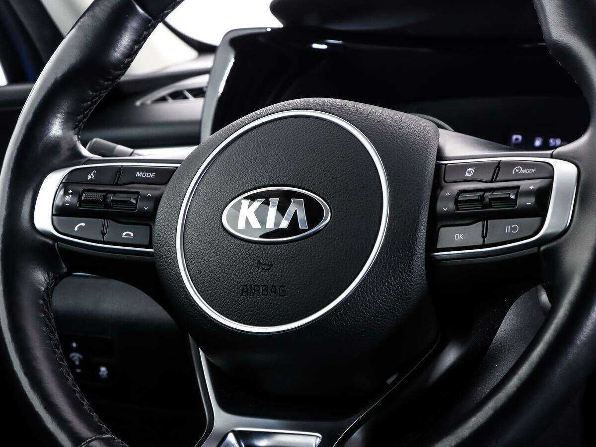 Kia K5 2021 года с пробегом. Фото: #10