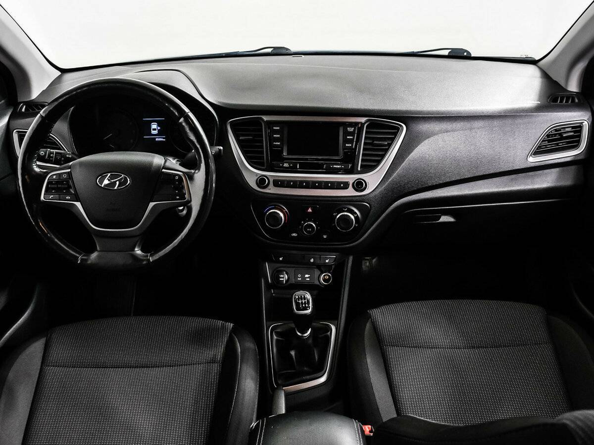 Hyundai Solaris 2018 года с пробегом. Фото: #10