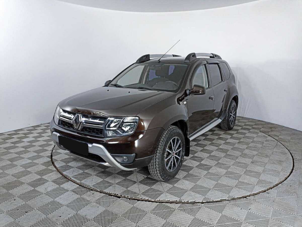 Renault Duster 2017 года с пробегом. Посмотреть фото