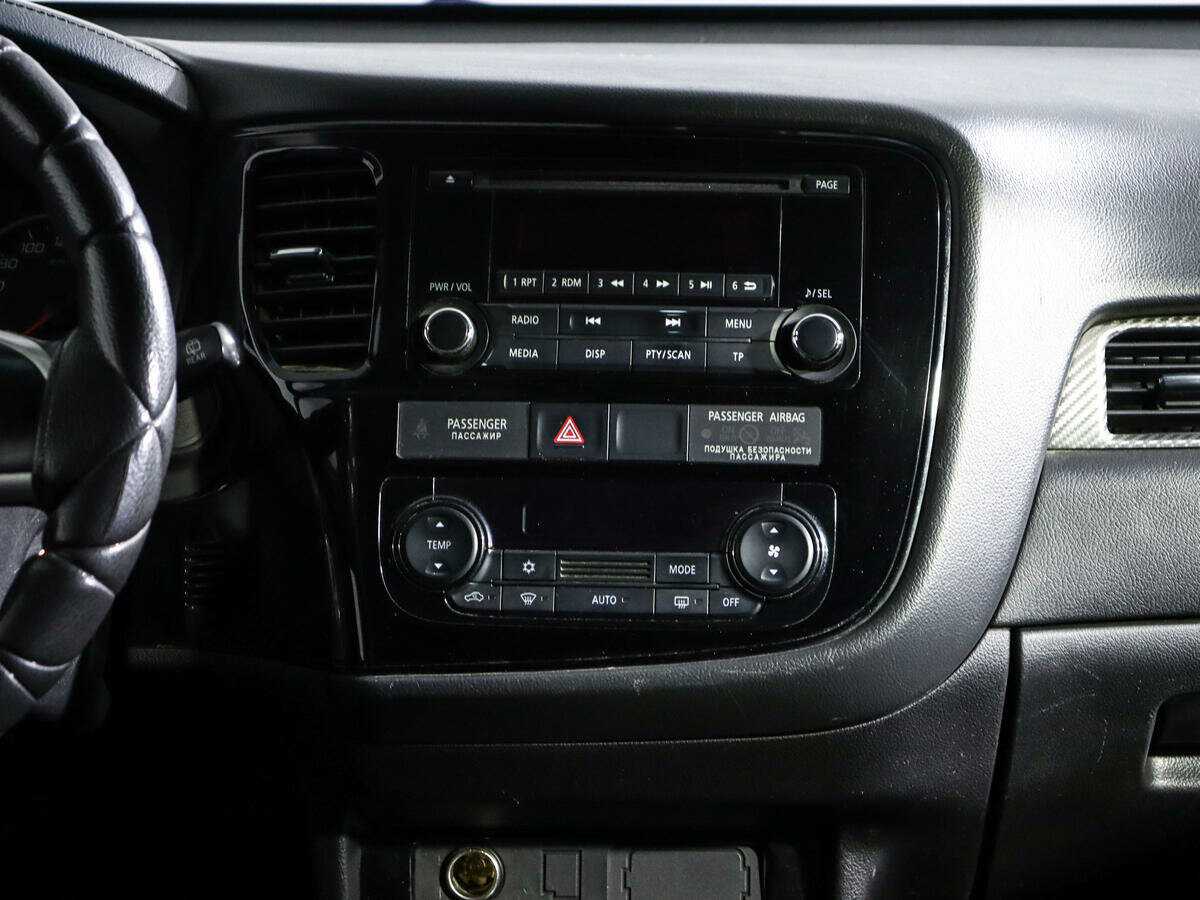 Mitsubishi Outlander 2018 года с пробегом. Фото: #10