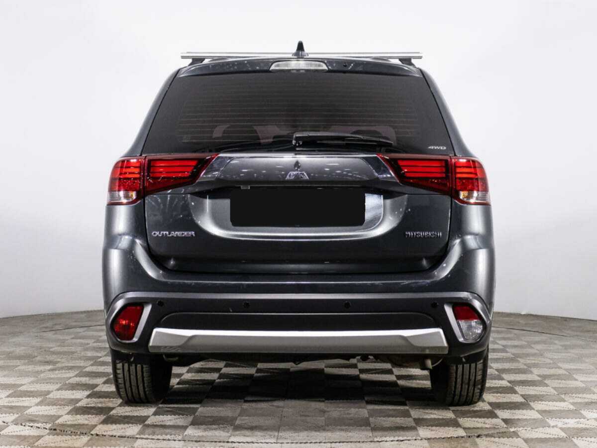 Mitsubishi Outlander 2017 года с пробегом. Фото: #5
