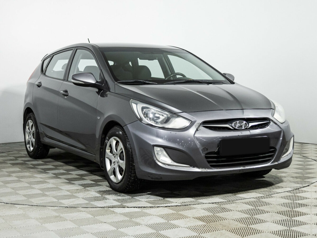 Hyundai Solaris 2012 года с пробегом. Фото: #2
