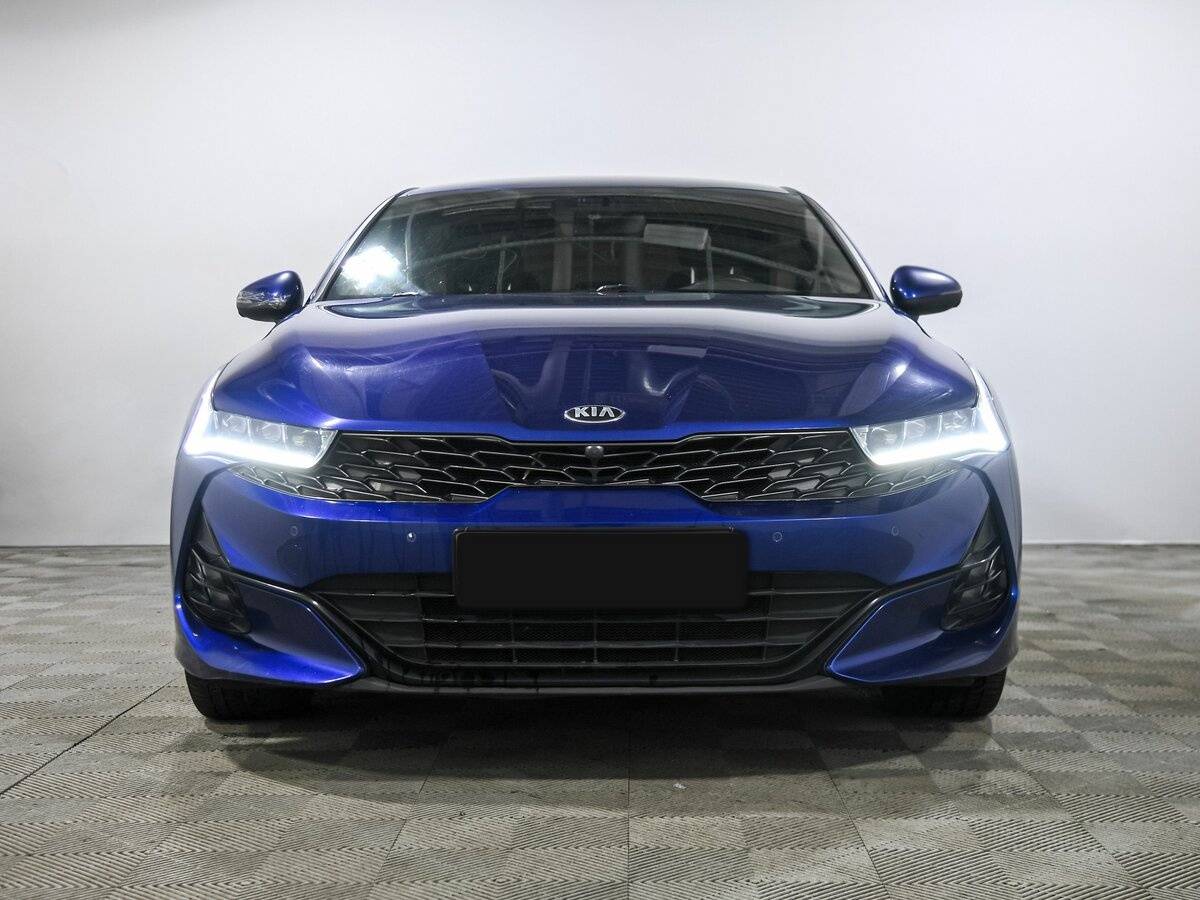 Kia K5 2021 года с пробегом. Фото: #1
