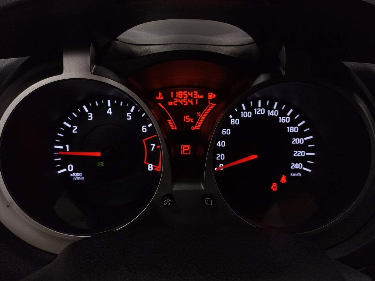 Nissan Juke 2014 года с пробегом. Фото: #12