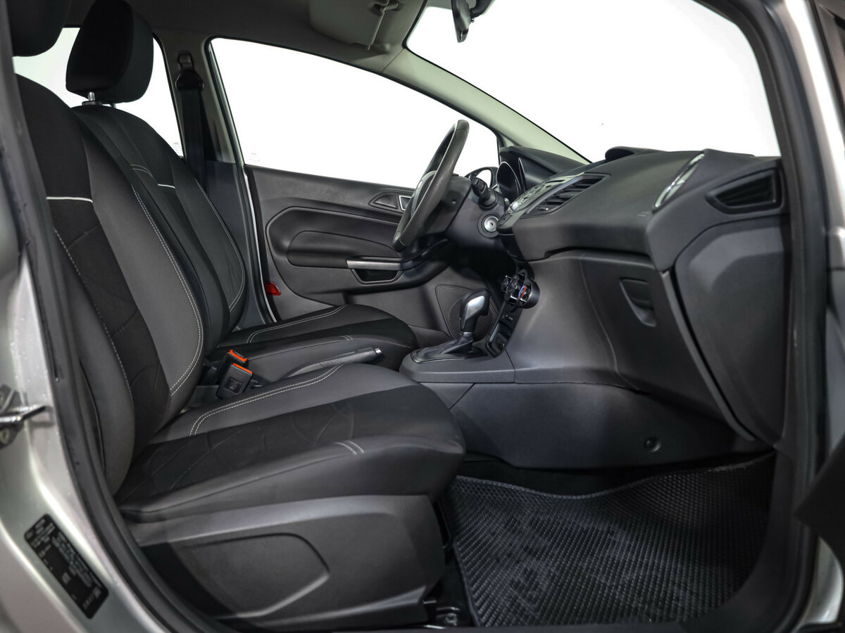 Ford Fiesta 2016 года с пробегом. Фото: #18
