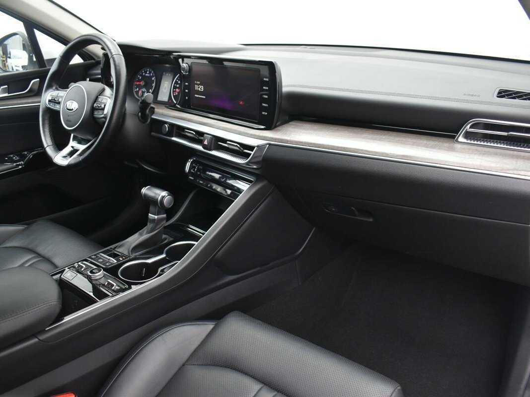 Kia K5 2020 года с пробегом. Фото: #8