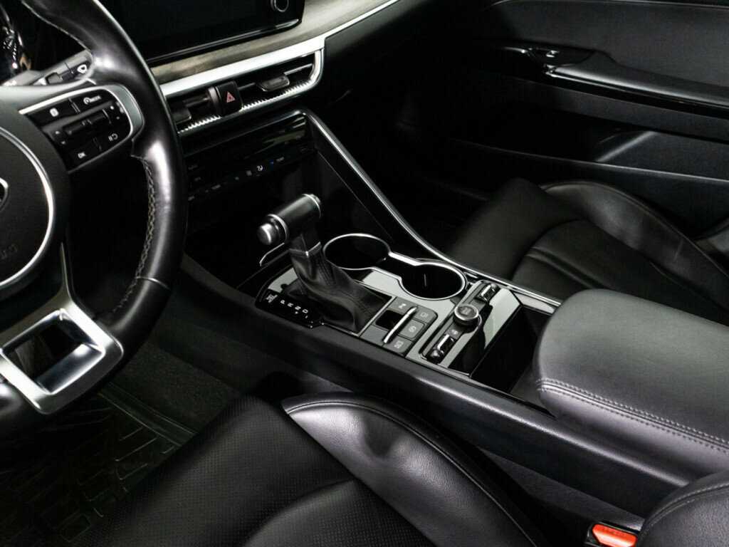 Kia K5 2021 года с пробегом. Фото: #17