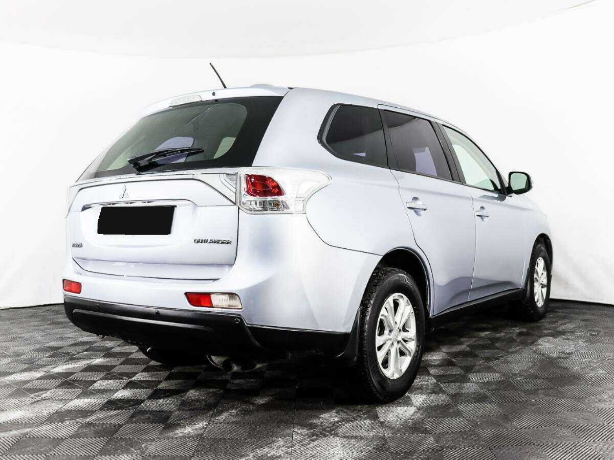 Mitsubishi Outlander 2012 года с пробегом. Фото: #4